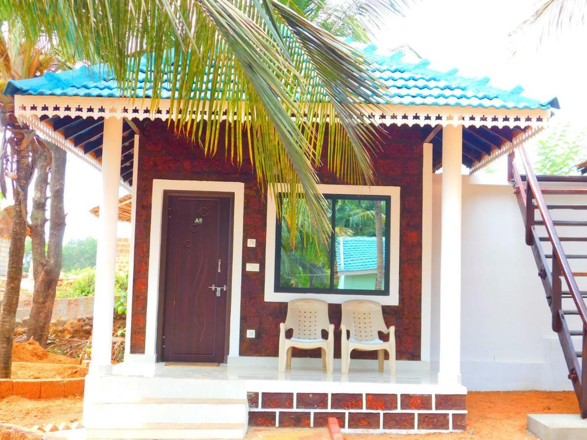 Coconut Tree Resort Gokarna Gokarna  Luaran gambar